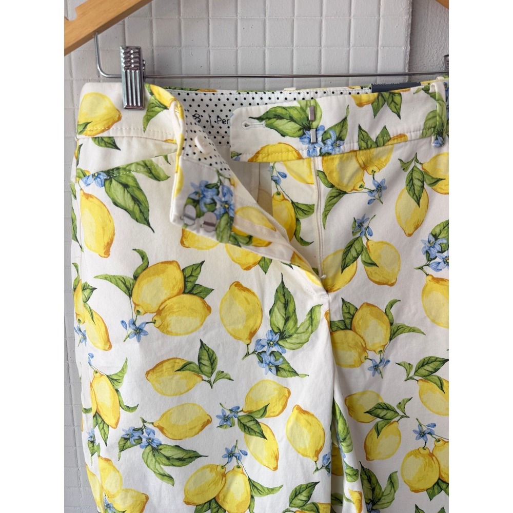 Talbots Perfect Short 10.5 Bermuda Lemon Print Cotton Shorts White Womens 8 NWT - Picture 5 of 9